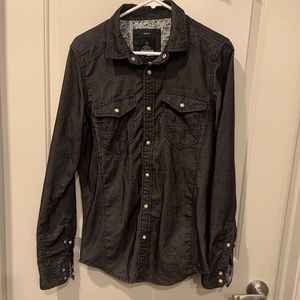 Men’s long sleeve snap down shirt